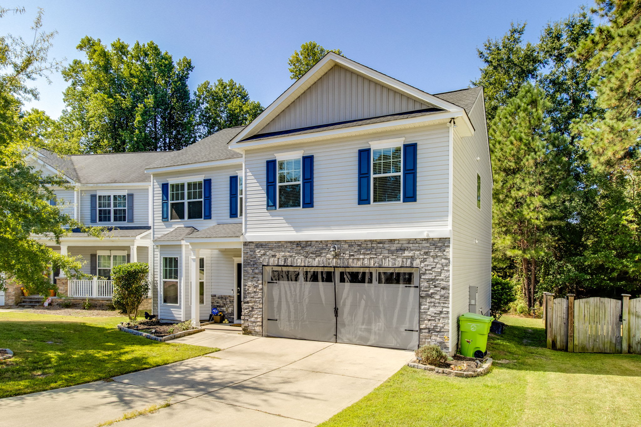 456 Edenhall Drive – photo 2