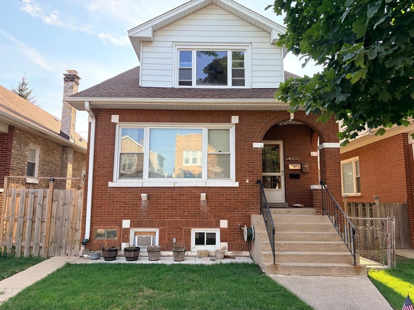 5540 N Luna Avenue – photo 1