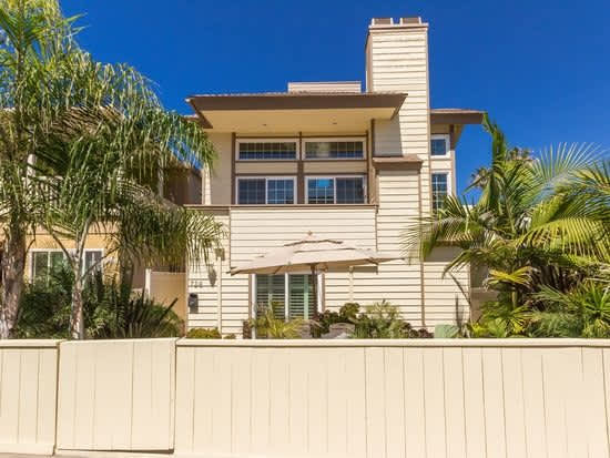728 Jamaica Ct – photo 5