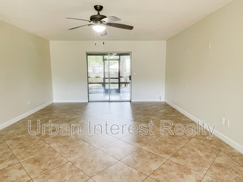 505 Beach Drive – photo 3