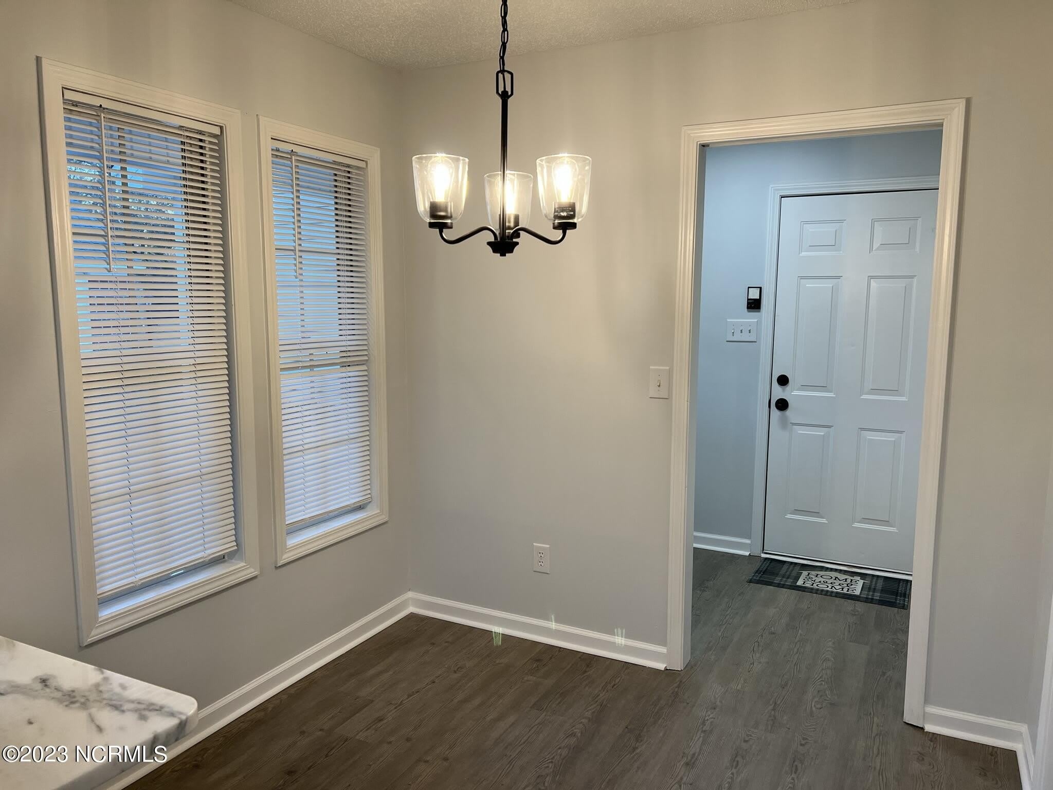 607 Sunset Oaks Lane – photo 4