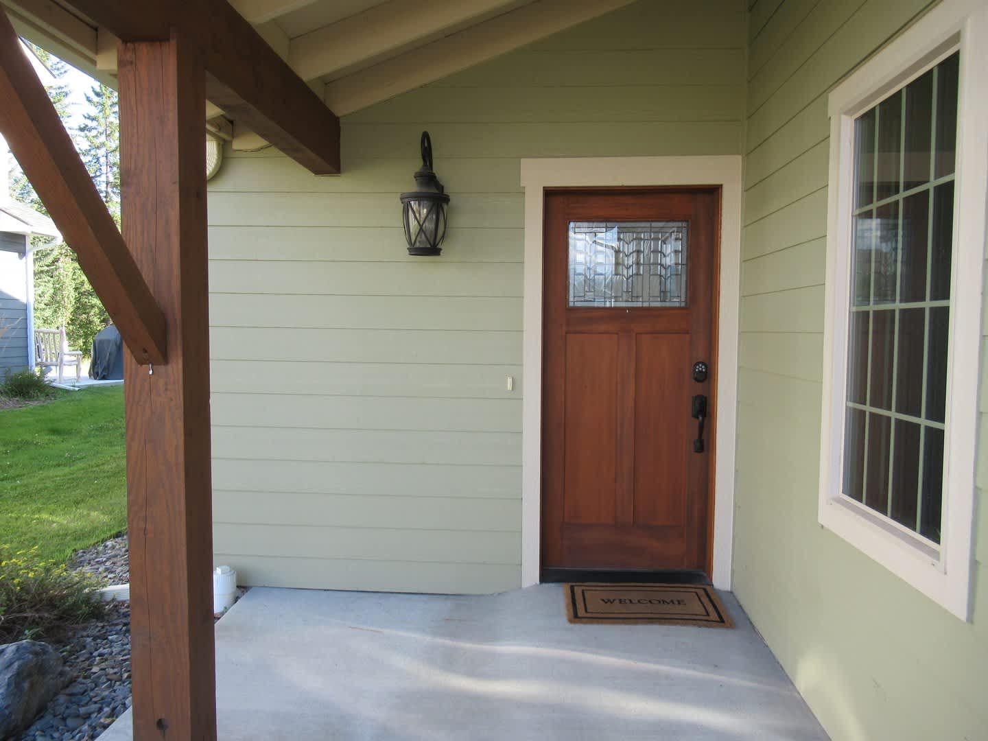 2 Bed 2 Bath Furnished Duplex – photo 2