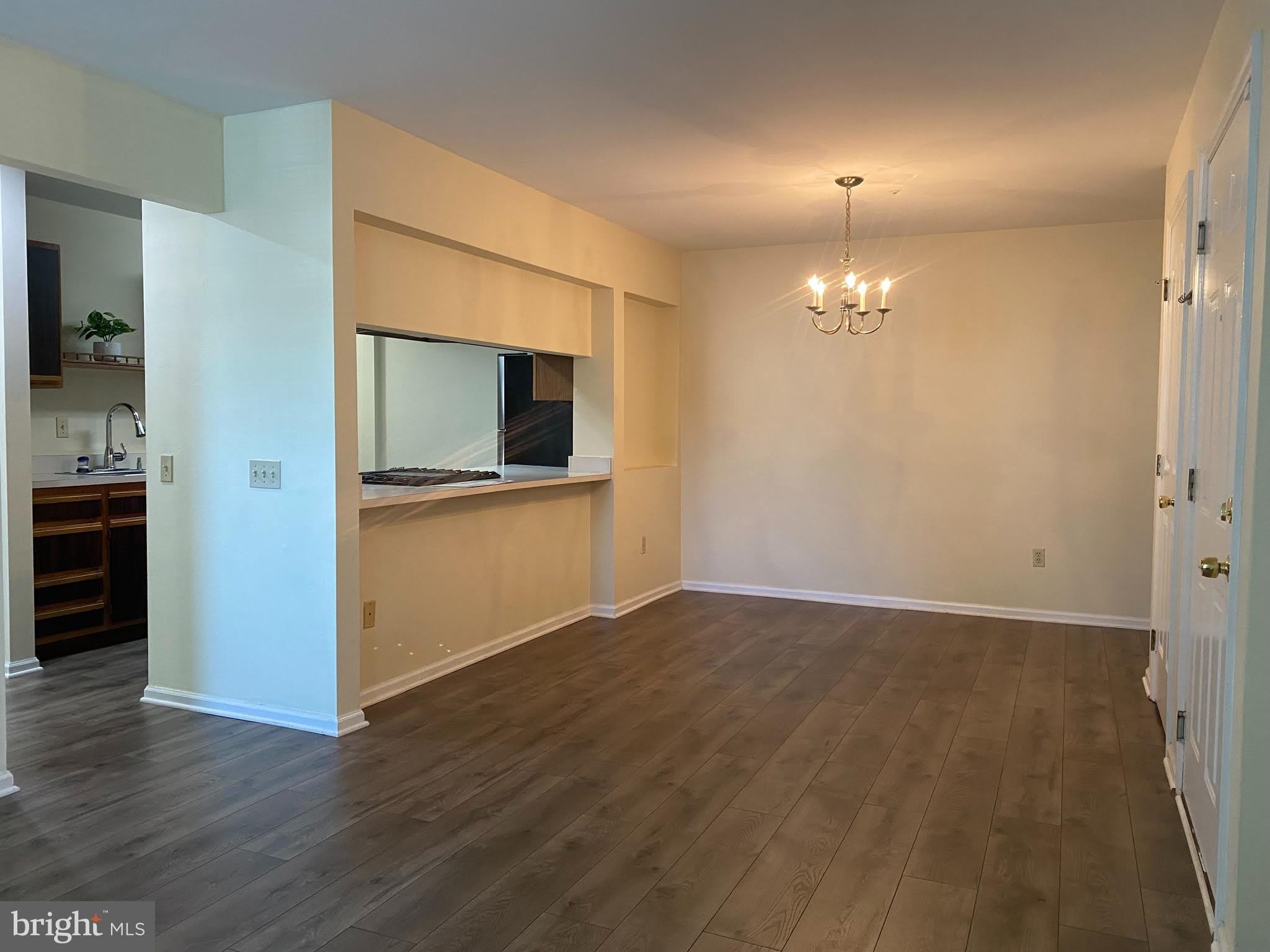 2004 WATERS EDGE Drive – photo 3