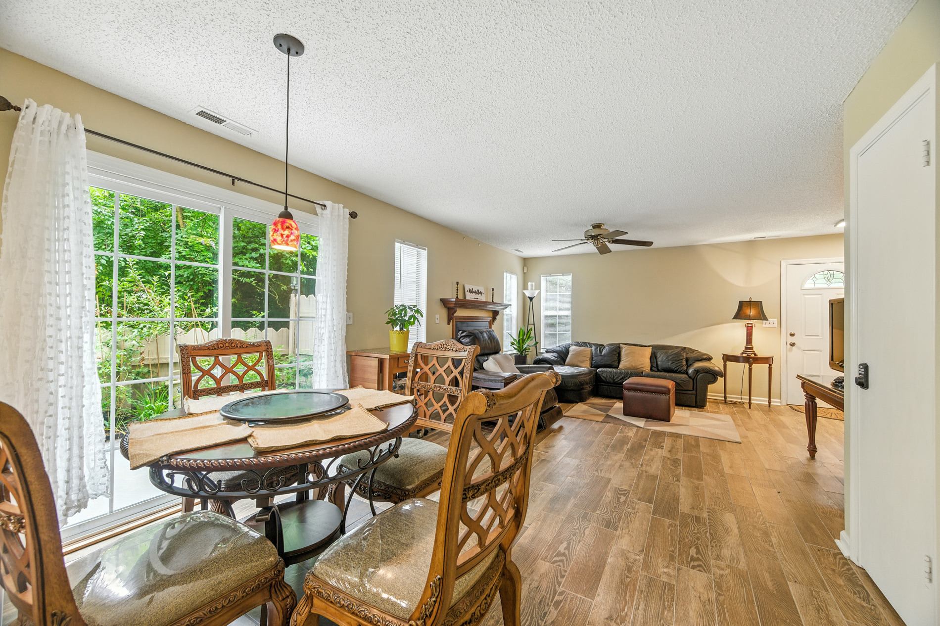 4409 Segovia Court – photo 3