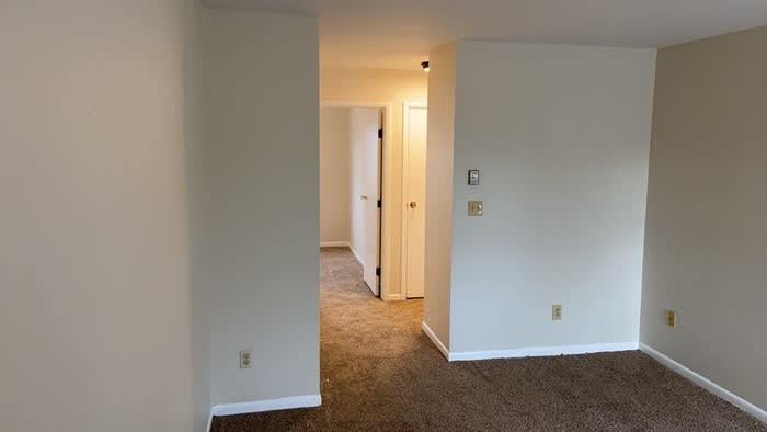 1315 Imperial Court – photo 4