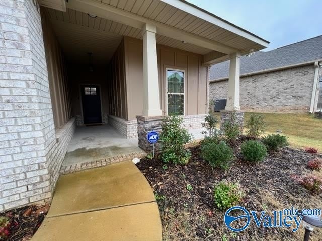 136 Gardencove Circle – photo 2