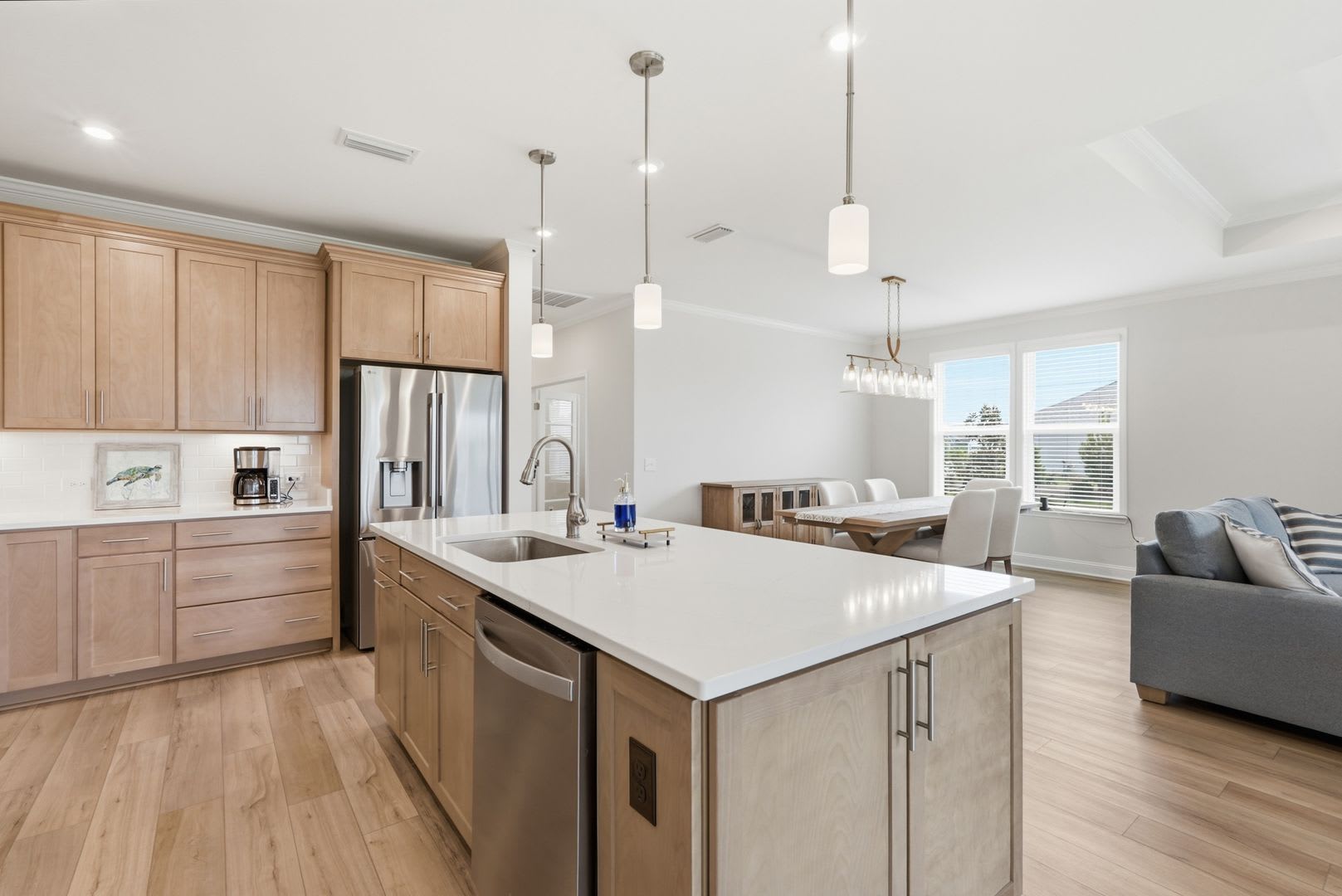 Modern Elegance Meets Resort-Style Living at 617 Eagle Landing Lane – photo 5