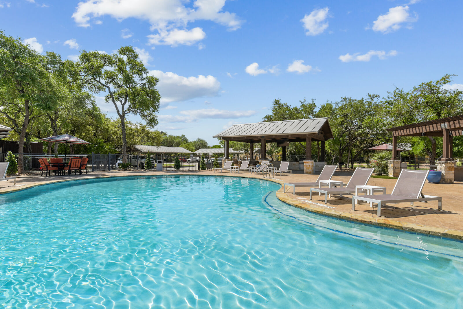 Platinum Shavano Oaks – photo 1