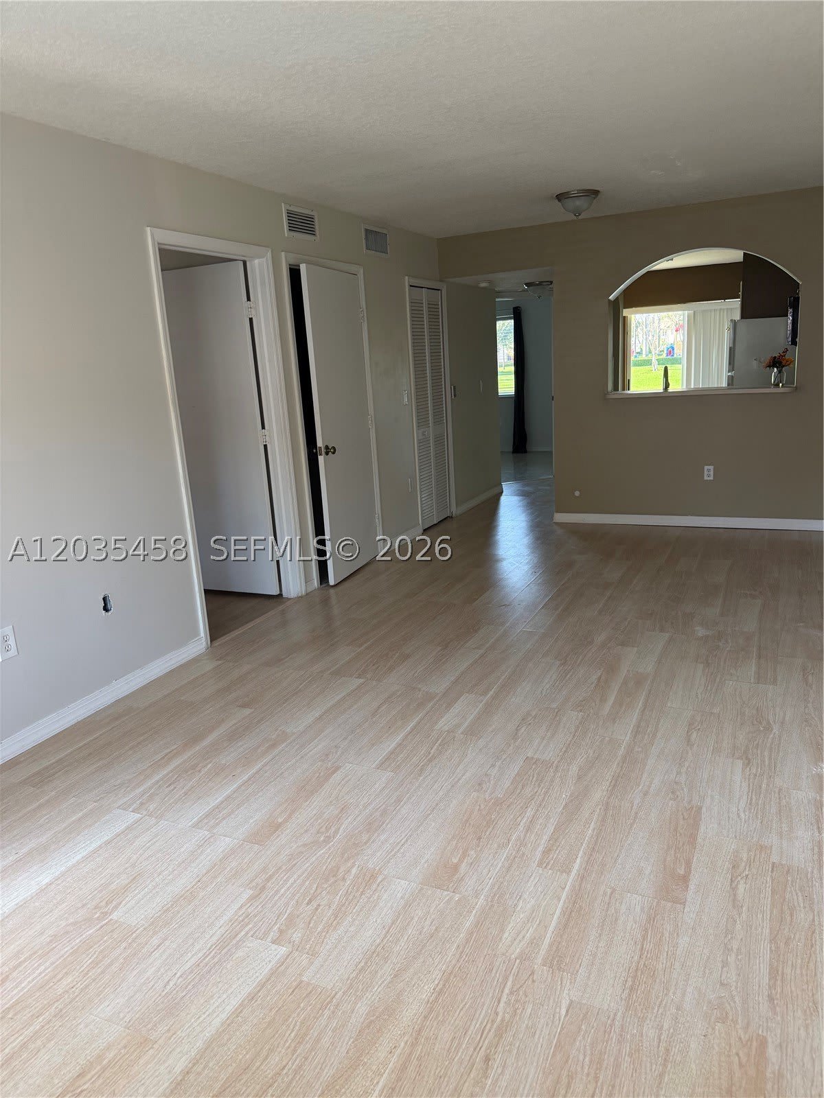 1271 SE 28th Ct – photo 4