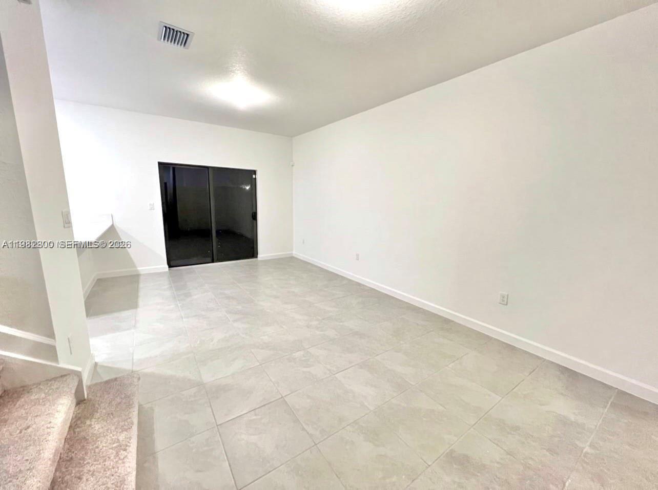 12950 Southwest 233rd Terrace – photo 4