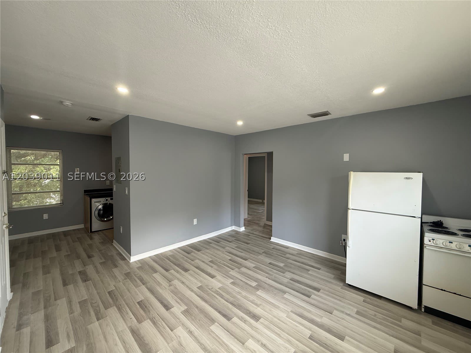 426 Ne 77Th St Rd – photo 5
