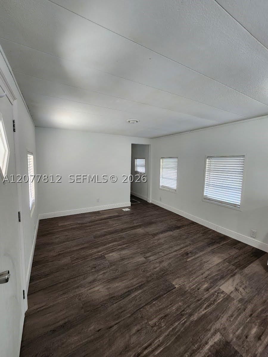 4222 Hibiscus Cir – photo 5