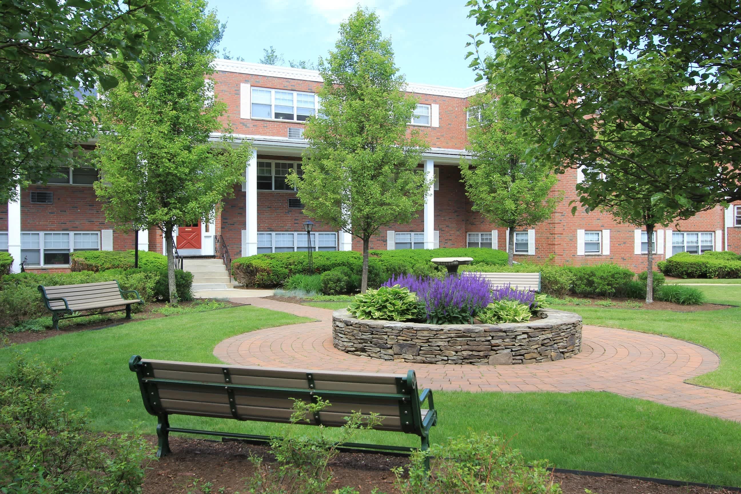 Executive Apartments – photo 2