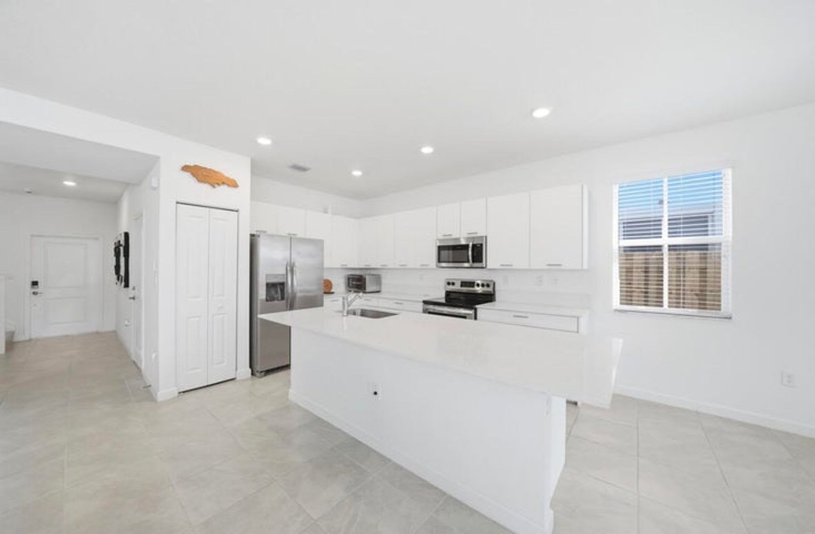 2324 NW 130th Terrace, Miami, FL 33167 – photo 2