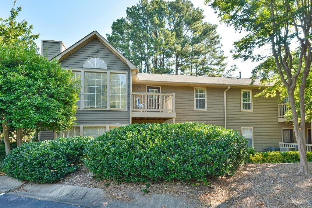 1904 Country Park Drive SE – photo 2