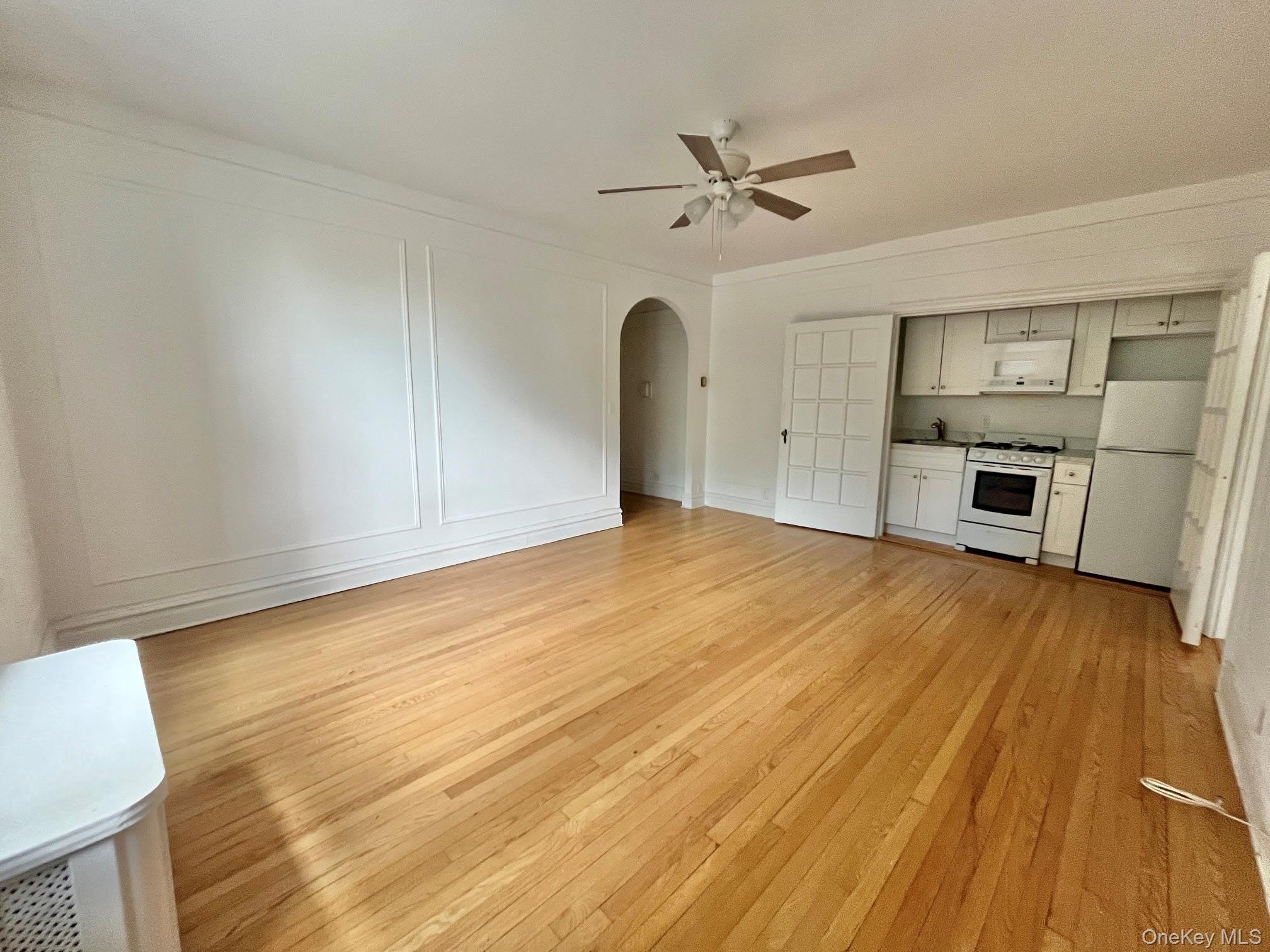 1440 Midland Avenue – photo 5
