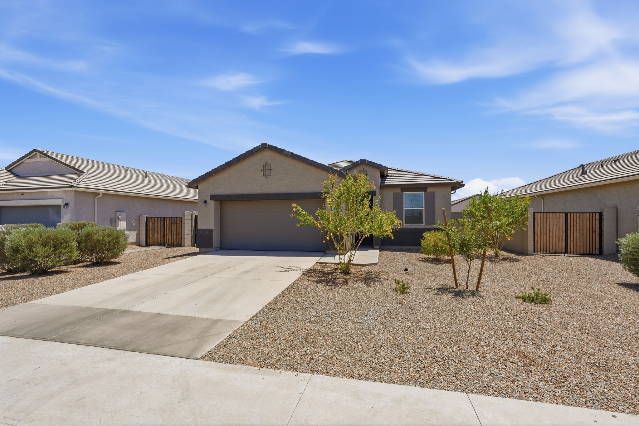 1575 East Fletcher Drive – photo 3