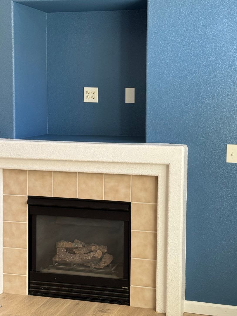 Charming 2Br Townhome In Brighton – photo 3