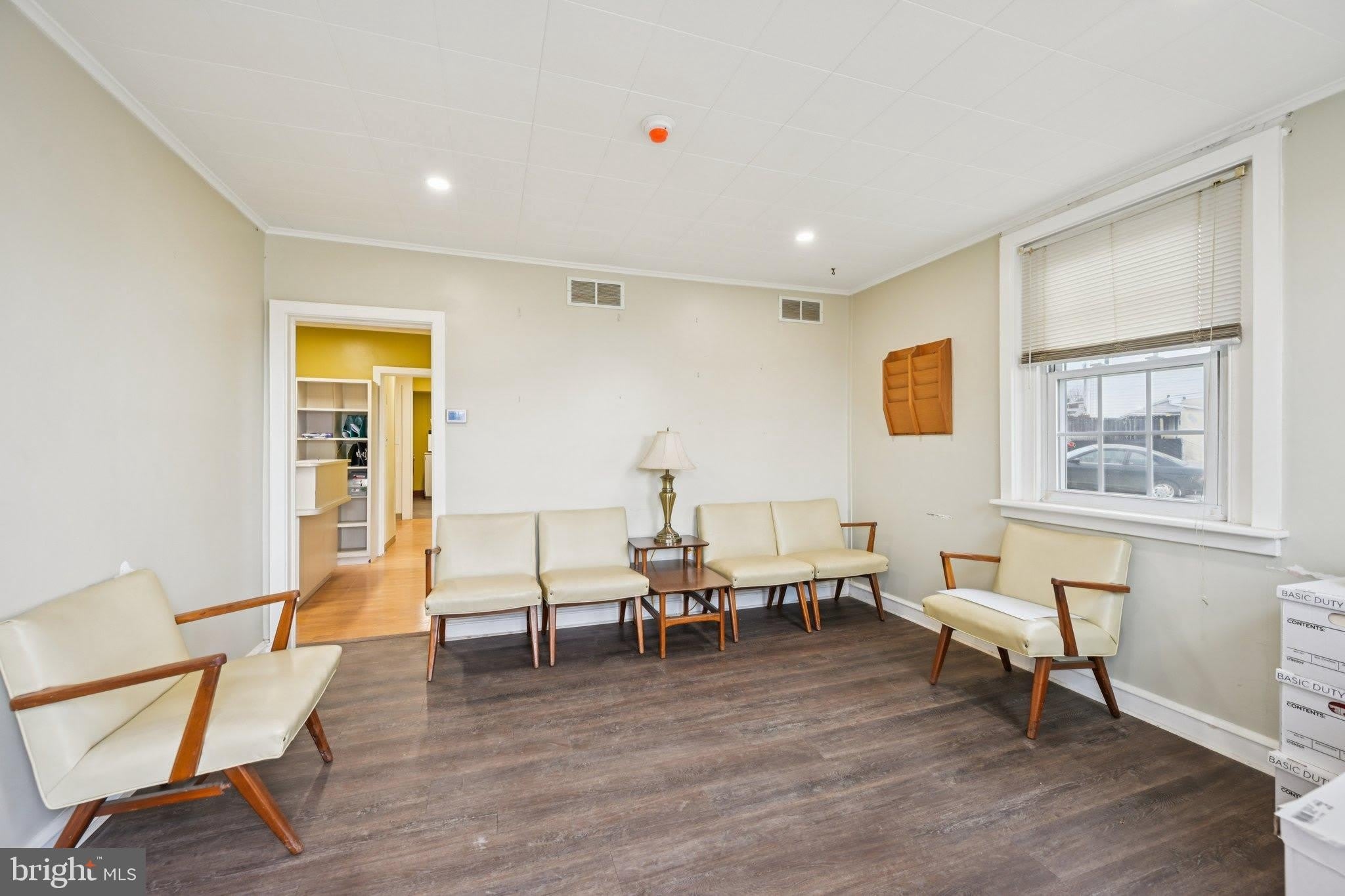 306 E 4TH Street – photo 2