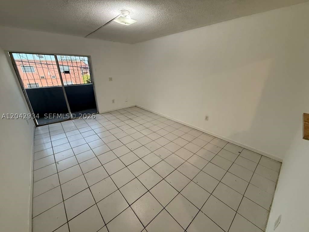 4370 NW 11th St – photo 5