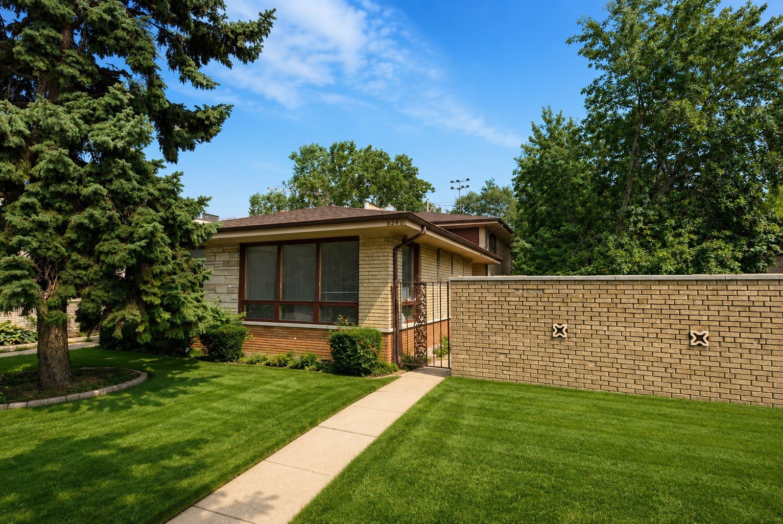 6238 W 63rd Street – photo 2
