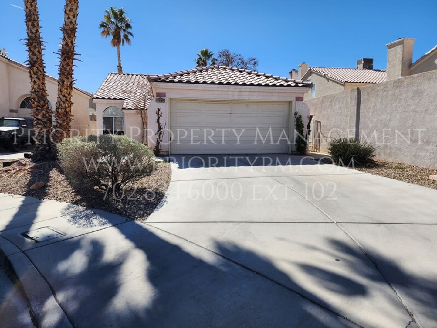 NEW PAINT! NEW CARPET ~NEAR SUMMERLIN~Single Story ~ 2 Bed/2 Bath ~1100+ SQ. FT – photo 1