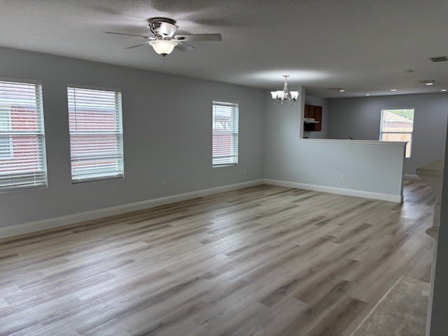 2601 Mitchell Lane – photo 5