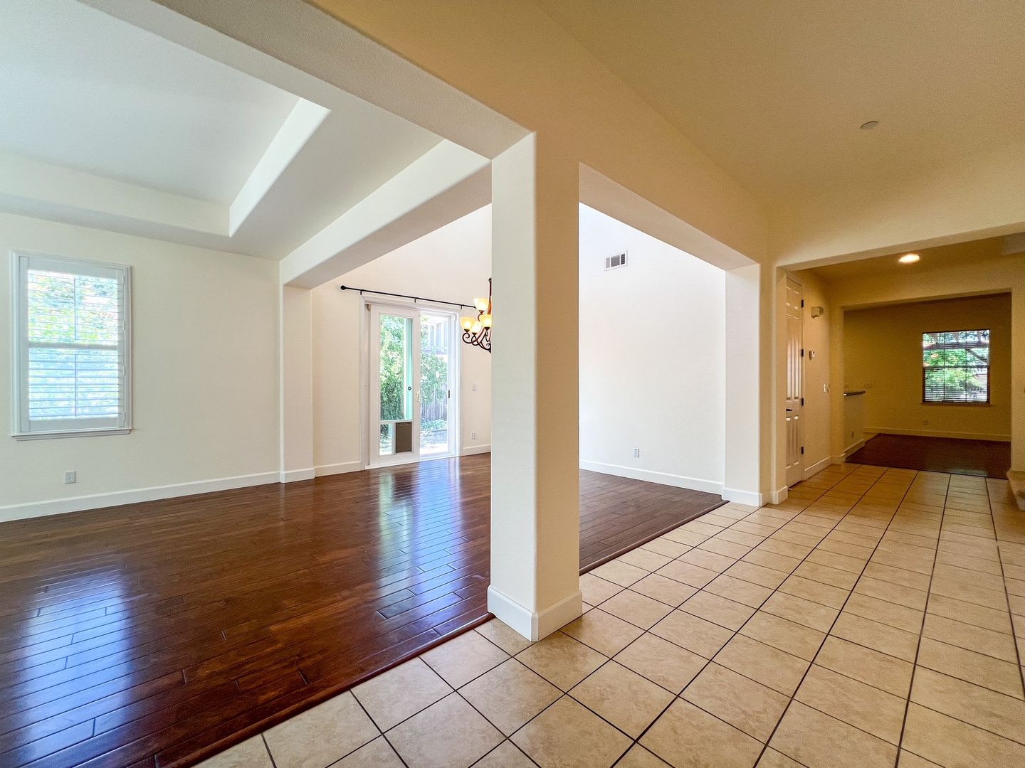 Beautiful Four Bedroom Napa Home on Secluded Cul-de-Sac – photo 4