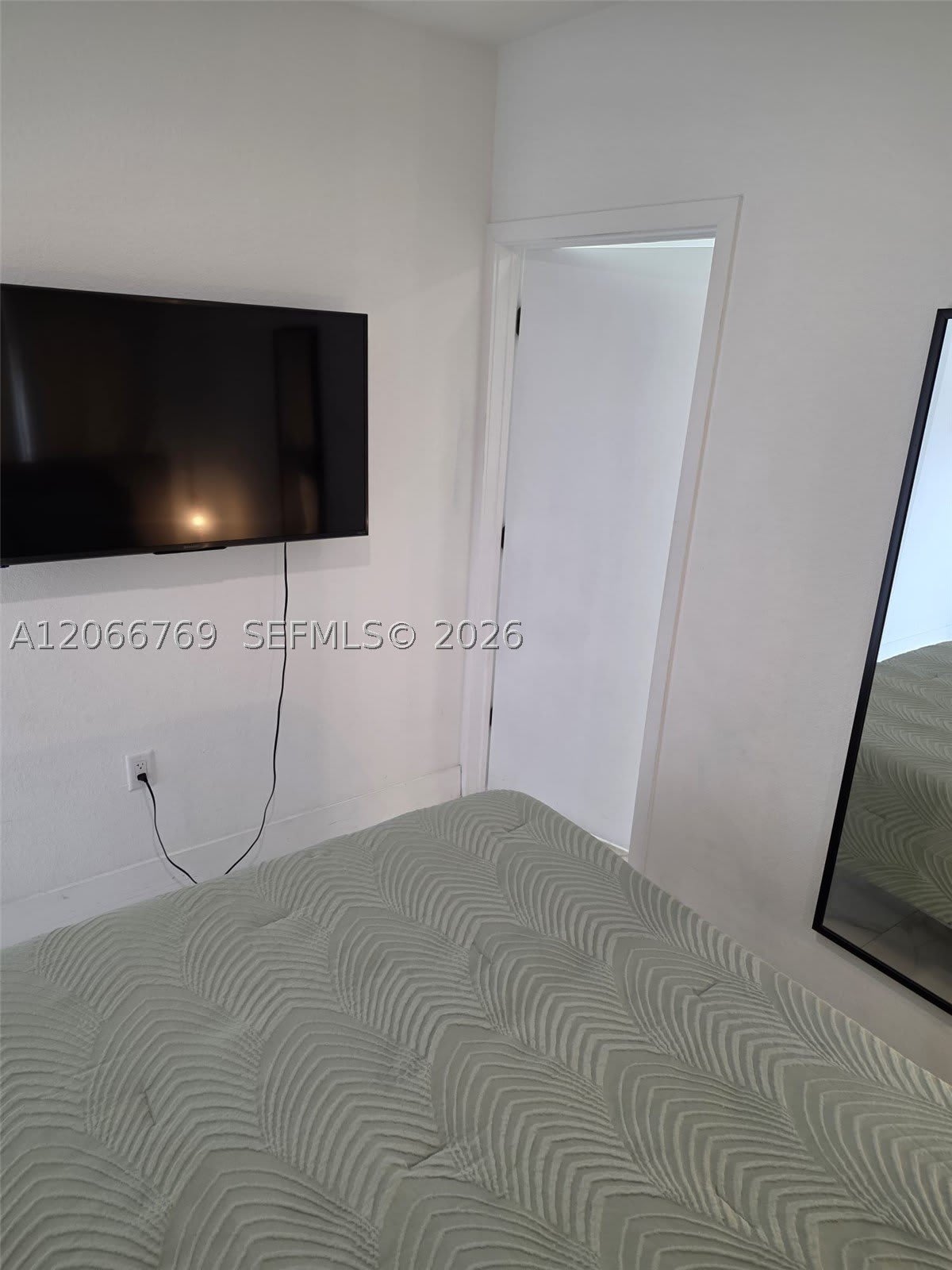 25885 SW 144th Ct – photo 4