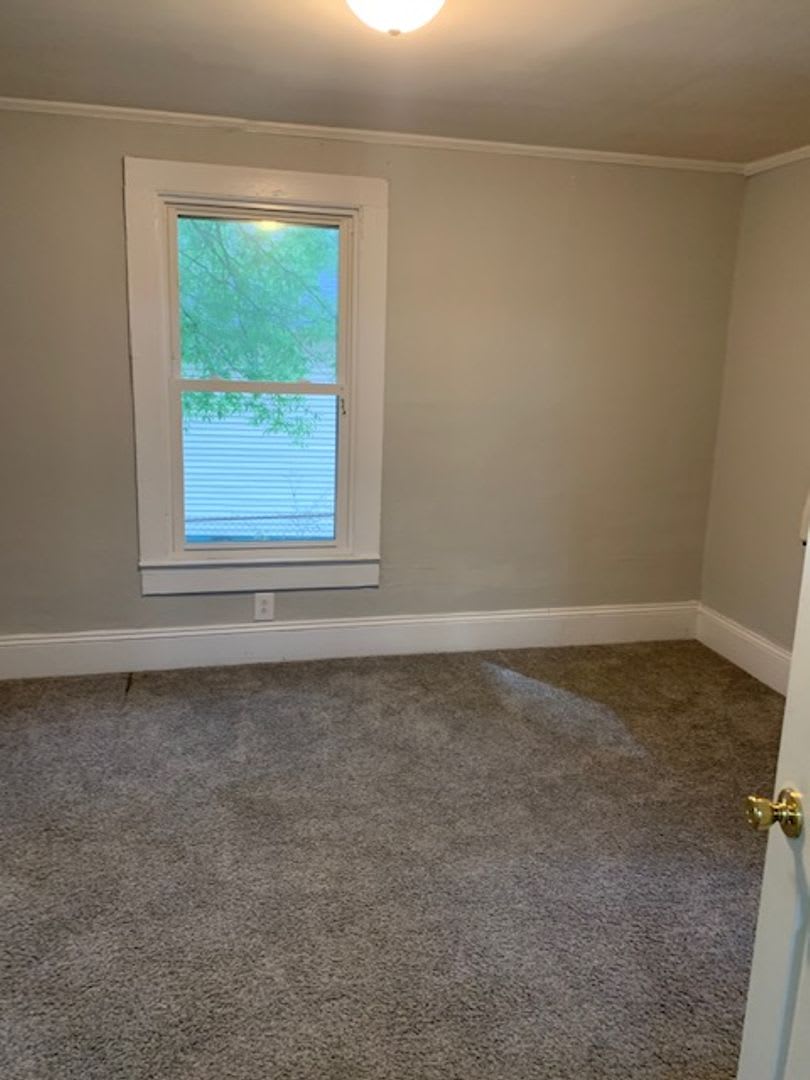 202 Magnolia St – photo 2