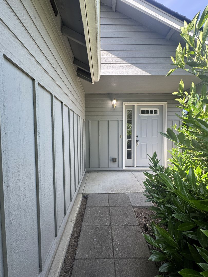[COX] 2 Bed 1 Bath ~ West Eugene ~ – photo 3