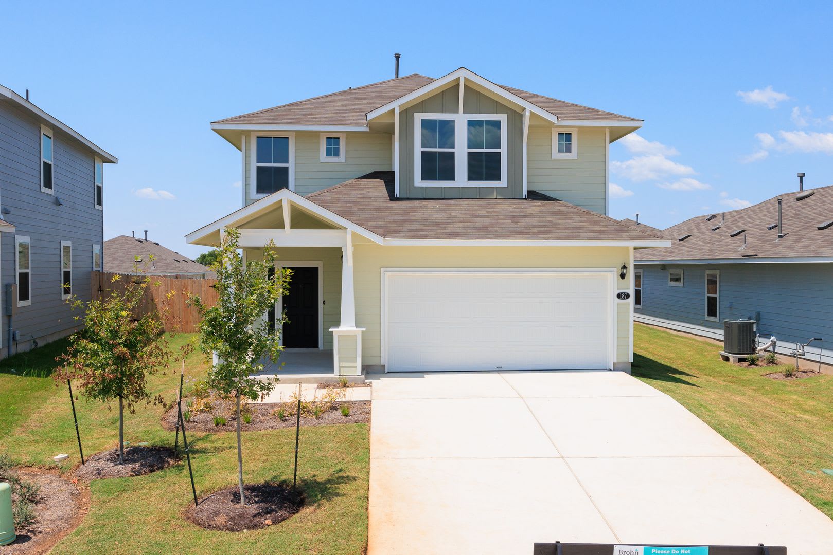 2 Week Free Move In Special Beautiful 3 Bedroom Home With Open Floor Plan Private Backyard In Maxwell – photo 1
