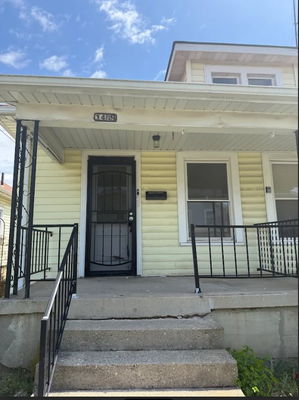 1409 Young Street – photo 1