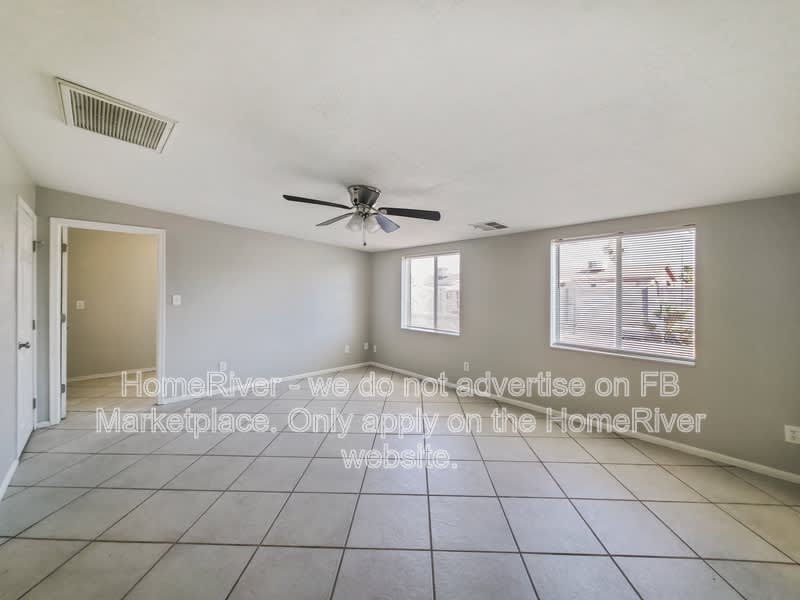 11211 W Missouri Ave – photo 5