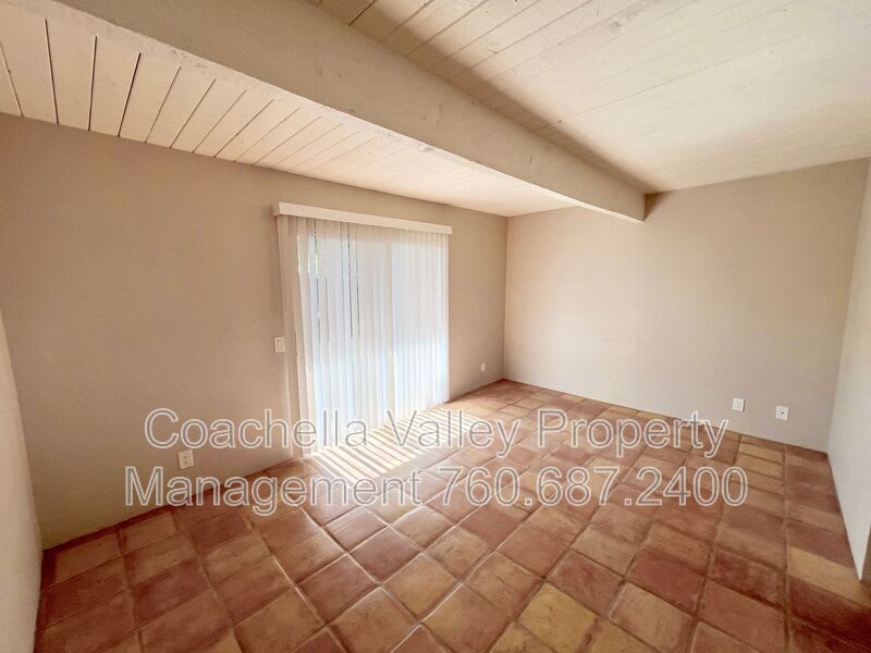 540 S Thornhill Rd – photo 5