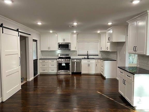 310 Wilshire Place – photo 4