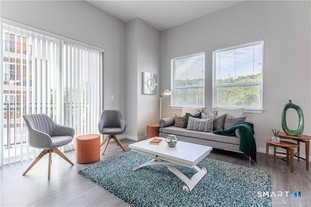 300 Glover Avenue – photo 4