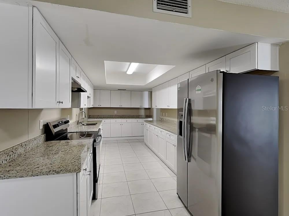 8900 PHYLISS Avenue – photo 3