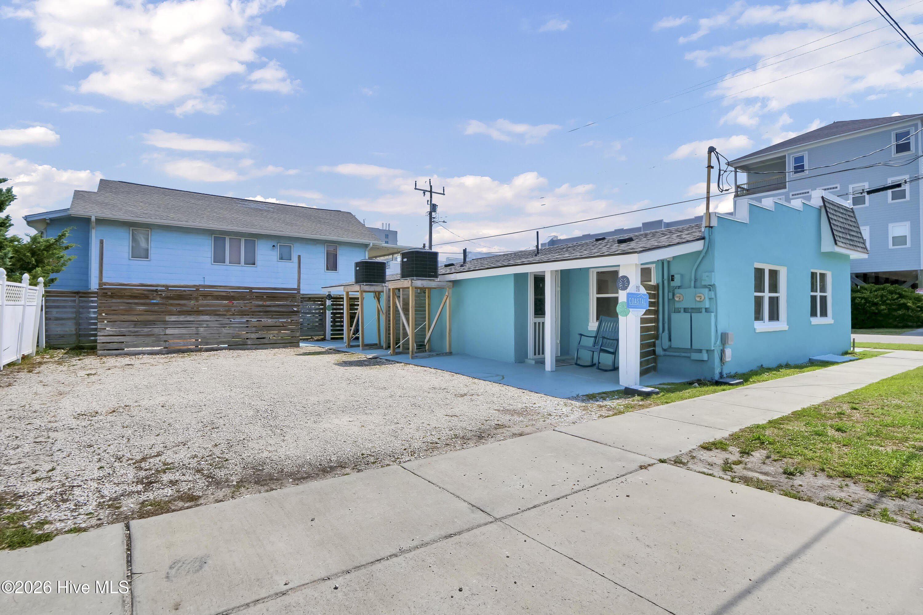 208 Woody Hewett Avenue – photo 4