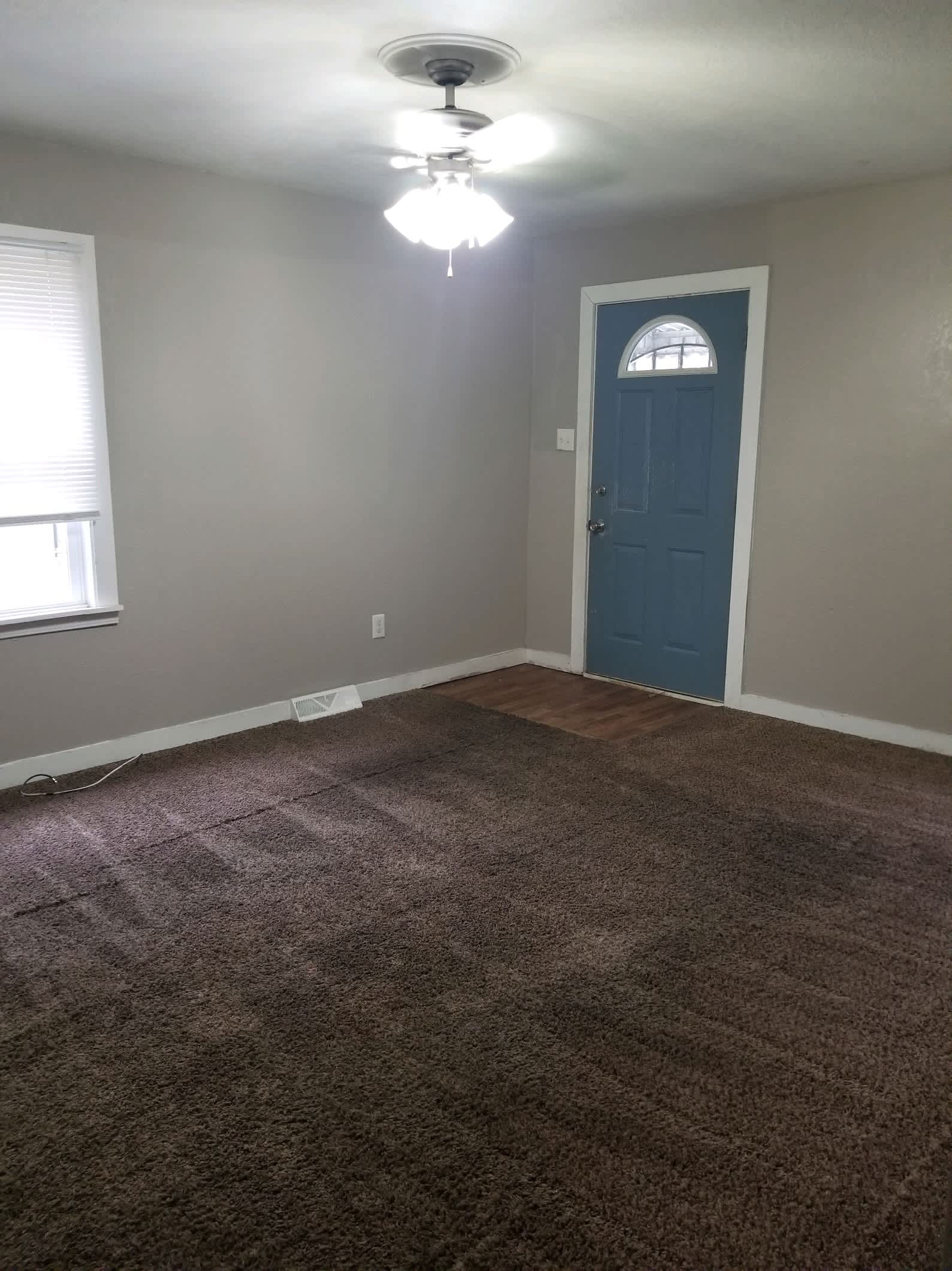 1546 E Division Street – photo 4