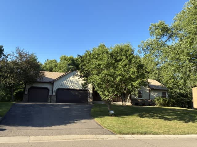 900 Ferndale St – photo 3