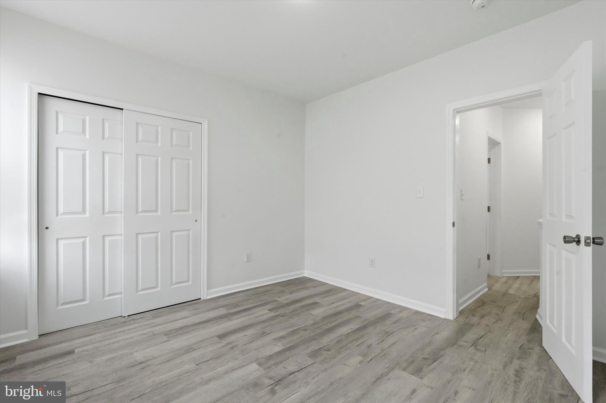 3872 WYALUSING Avenue – photo 4