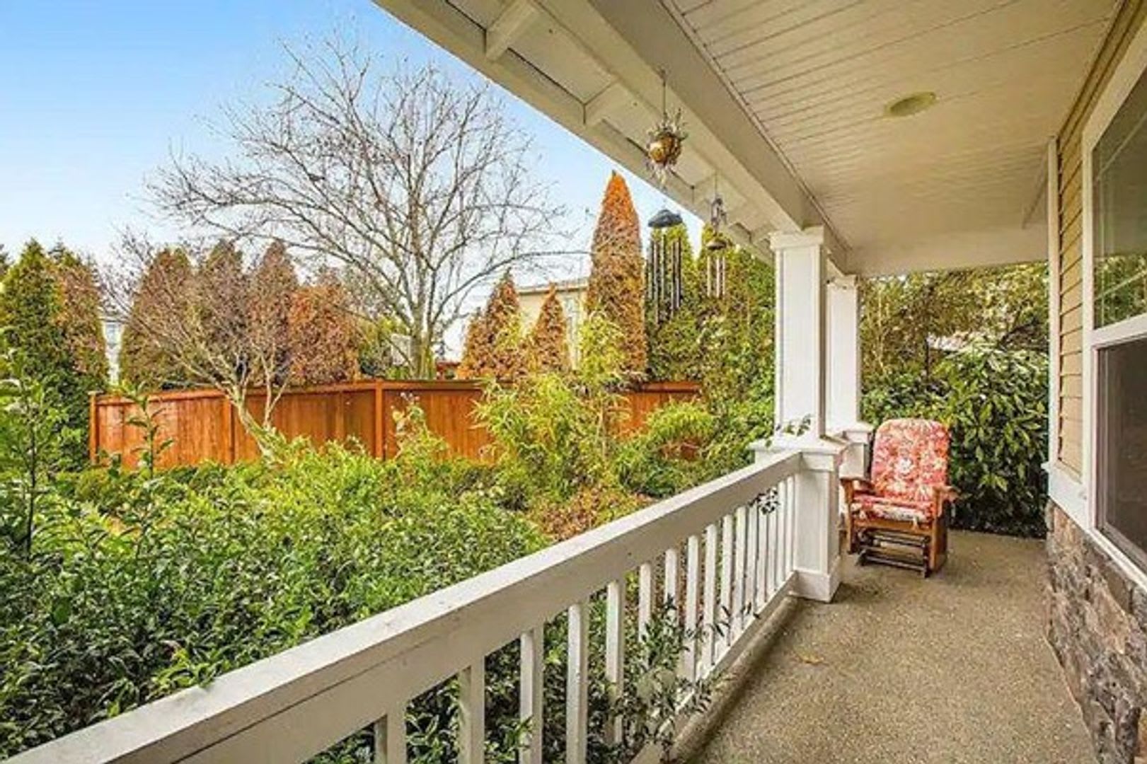 Spacious Amazing 6 bed in Fairwood! – photo 2