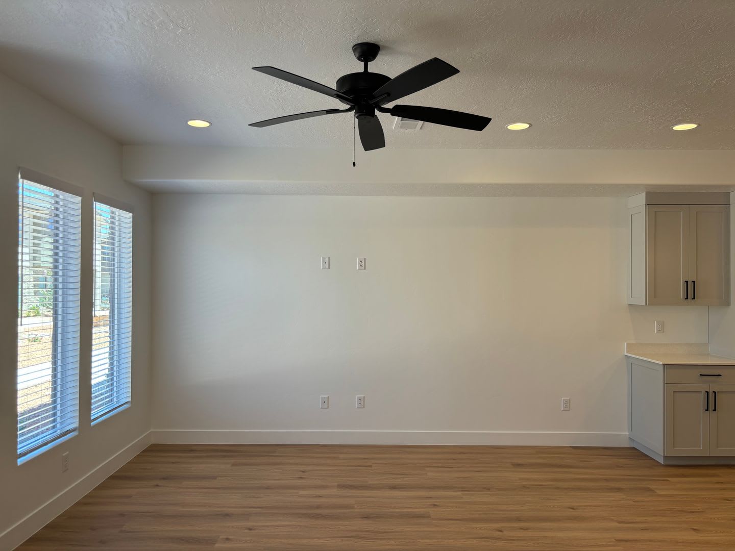 WOODLAND ESTATES: Townhome – photo 5