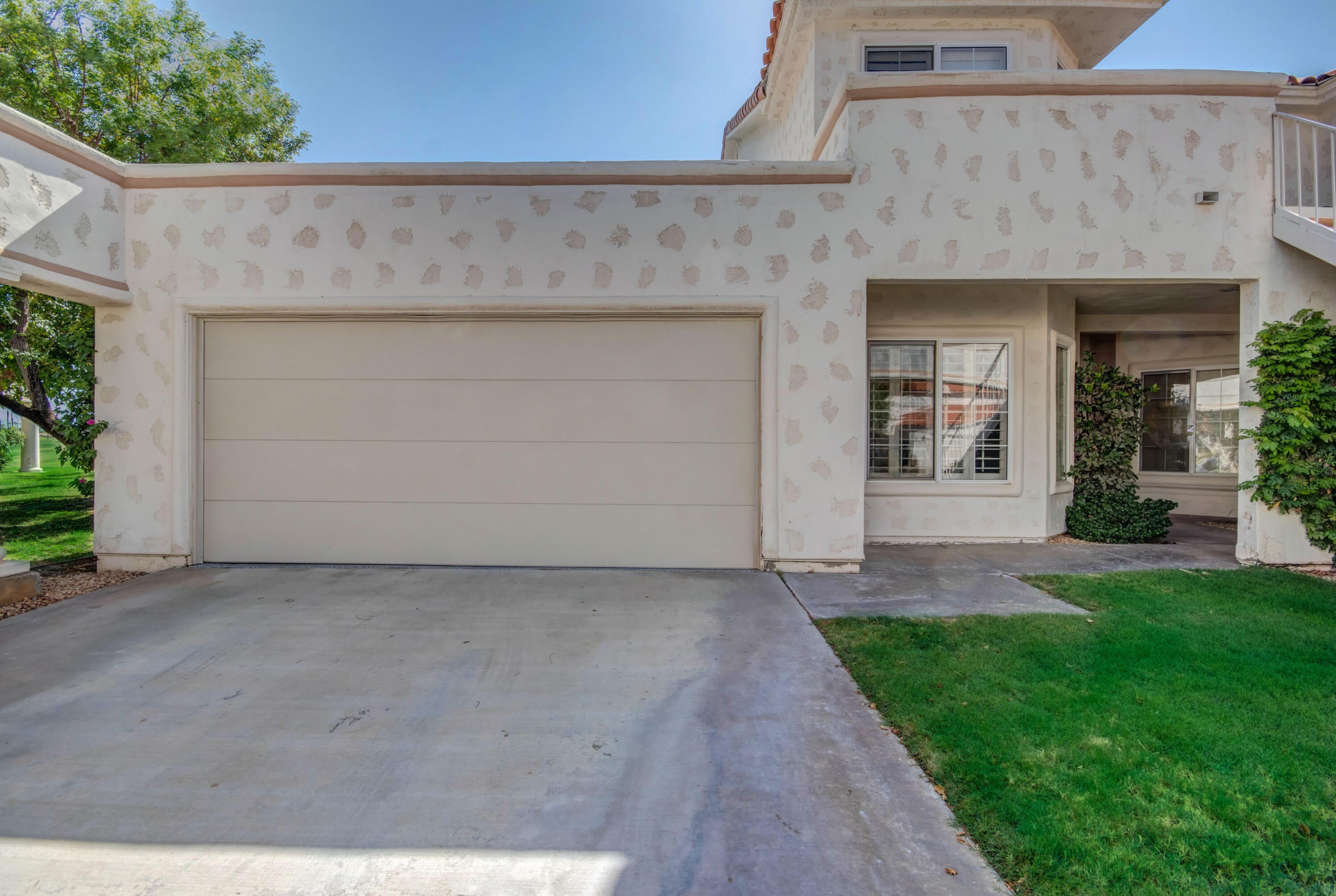 237 Vista Royale Circle W – photo 3