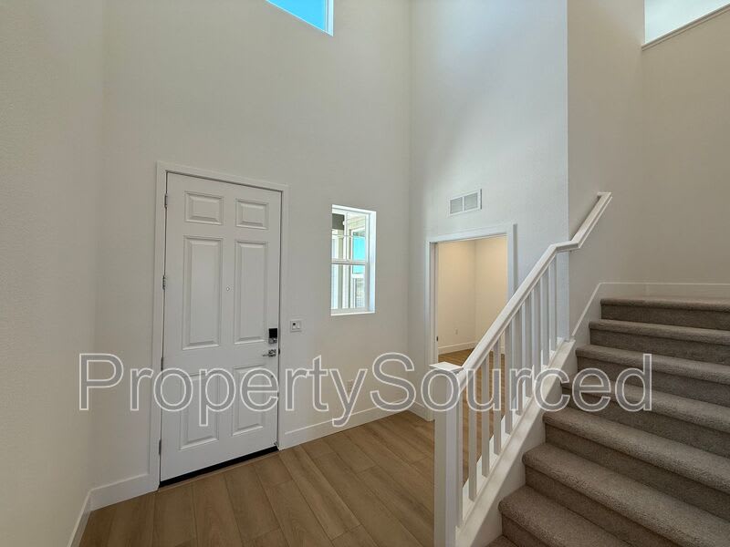 1336 N Martorella Ave – photo 5