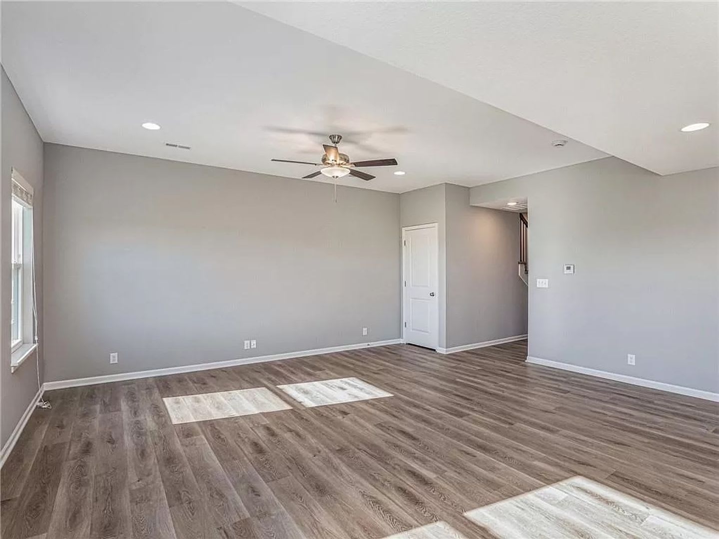 Stunning 4 Bedroom in Blue Springs! Coming Soon! – photo 3