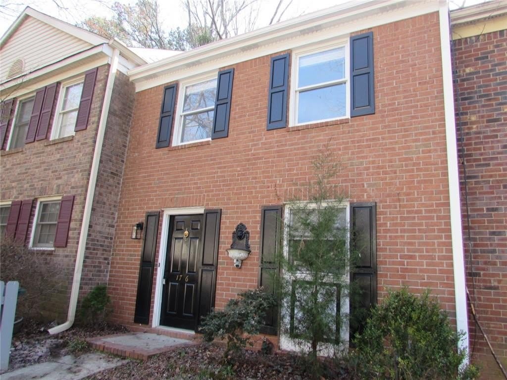 1716 Twin Brooks Drive – photo 1