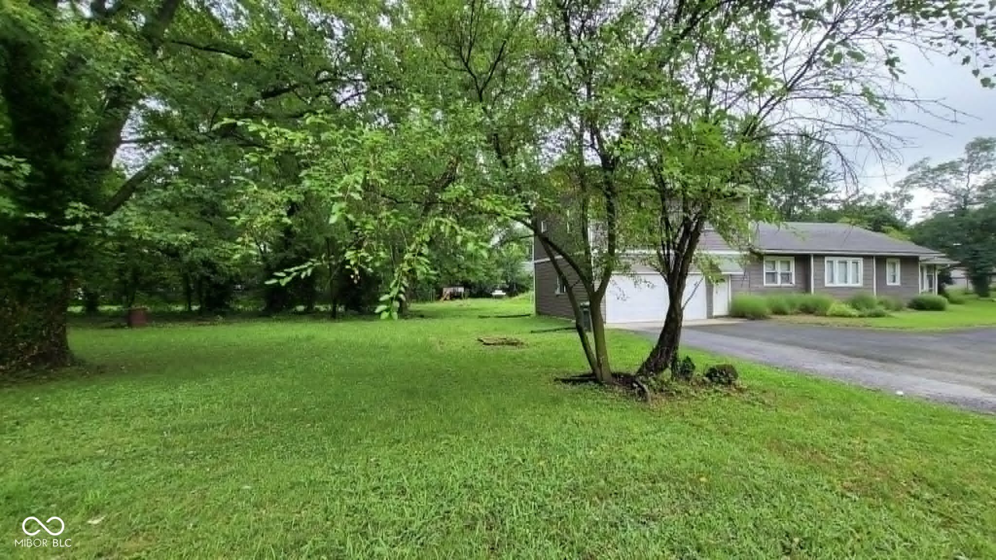 3854 1/2 S Sherman Drive – photo 3
