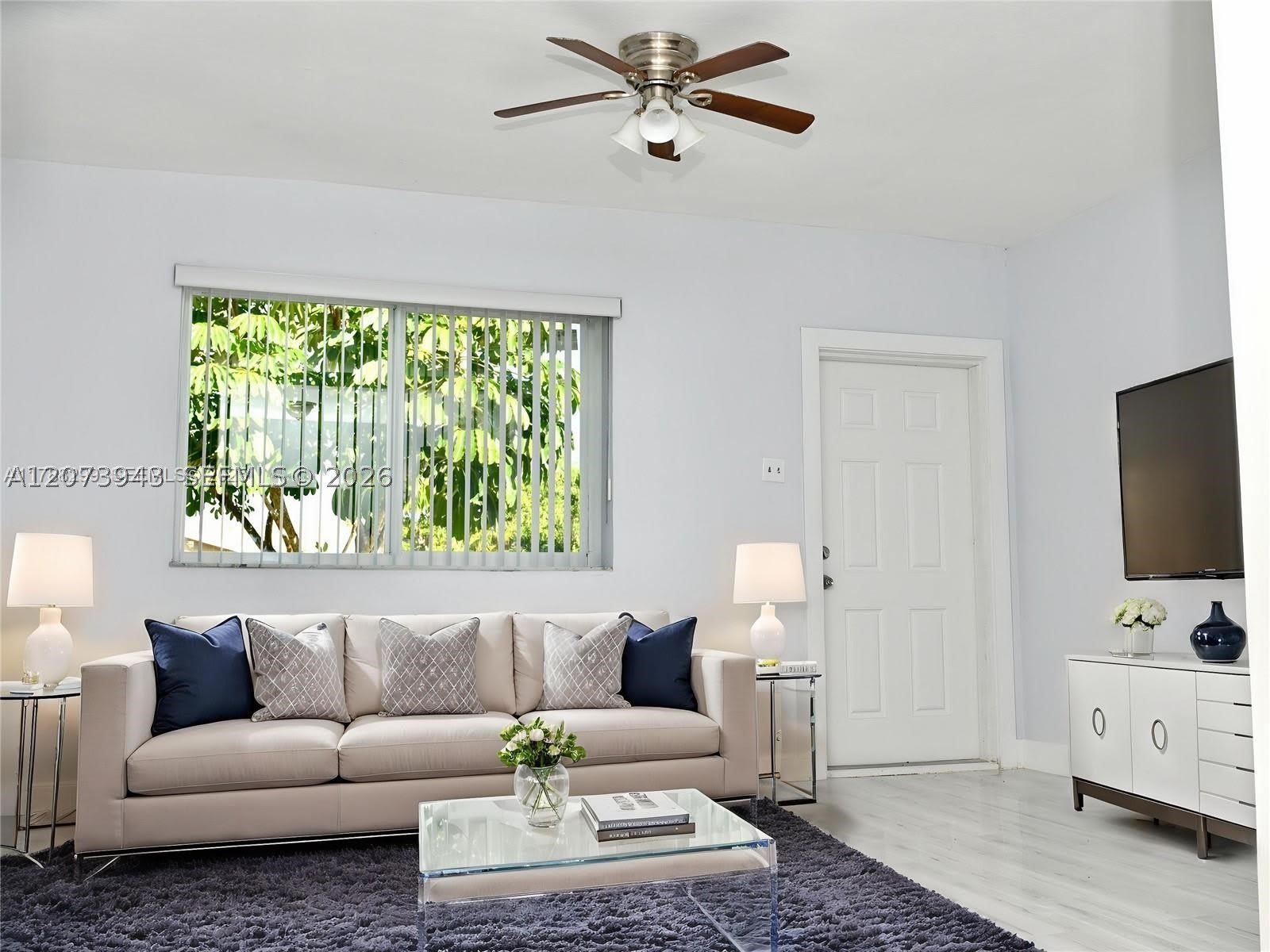 747 NW 5th Ct – photo 2